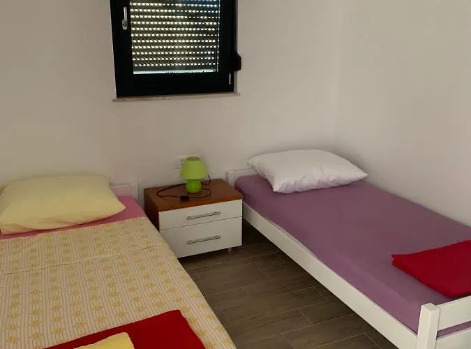Bella Vista Konukevi 3*
